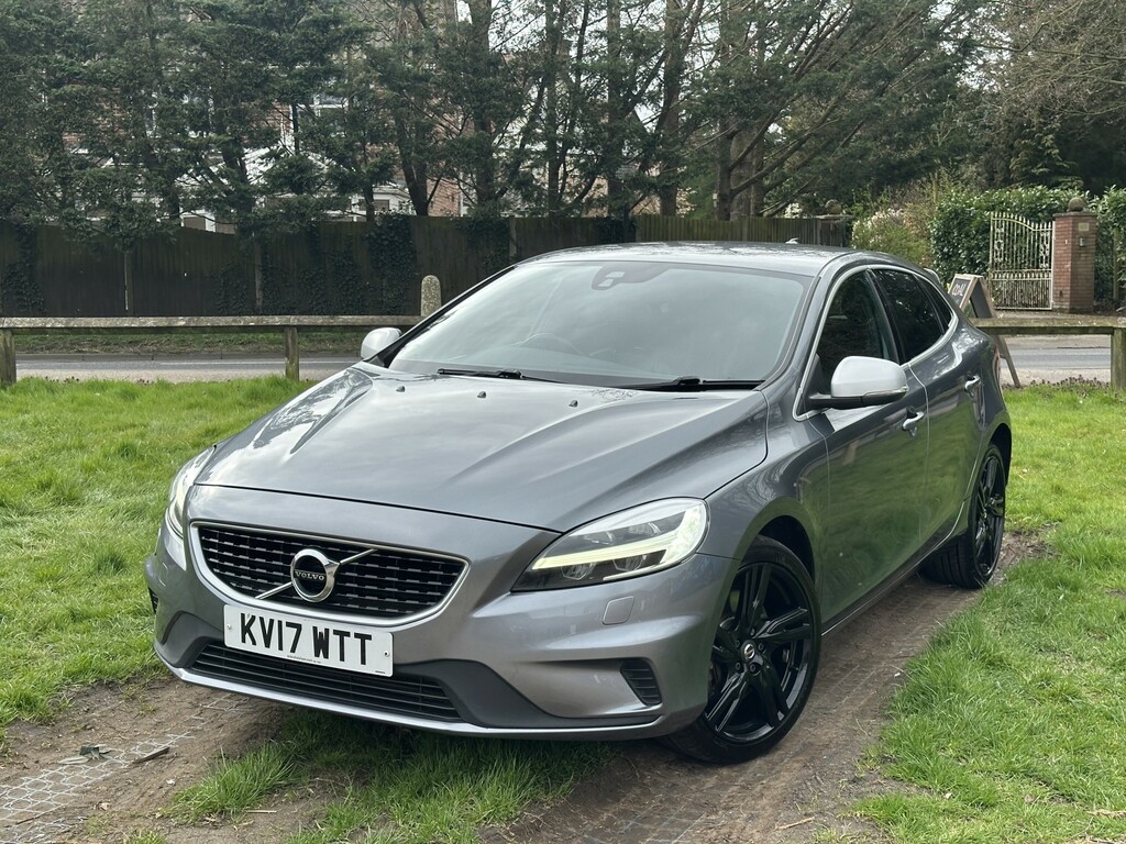 Volvo V40 Hatchback 2.0 R-design Pro D4 2017 KV17WTT Grey #2