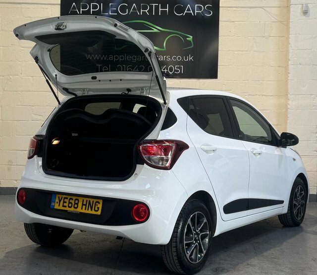 Hyundai I10 Go Se Hatchback YE68HNG White #4