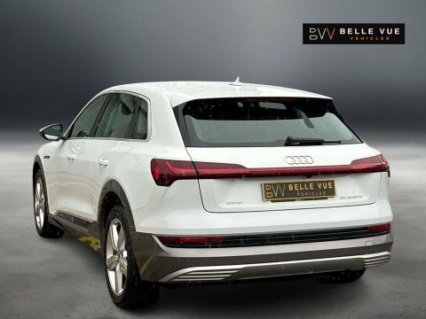 Audi E-tron E-tron Technik 50 ND70CME White #4
