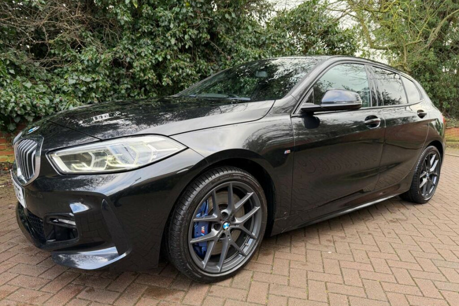 BMW 1 Series Hatchback FL70BZF Black #2