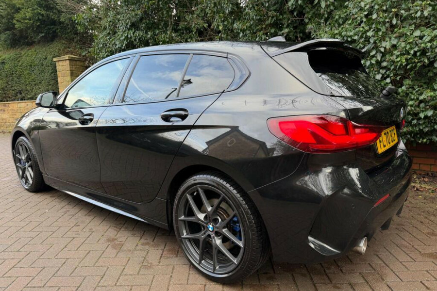 BMW 1 Series Hatchback FL70BZF Black #5