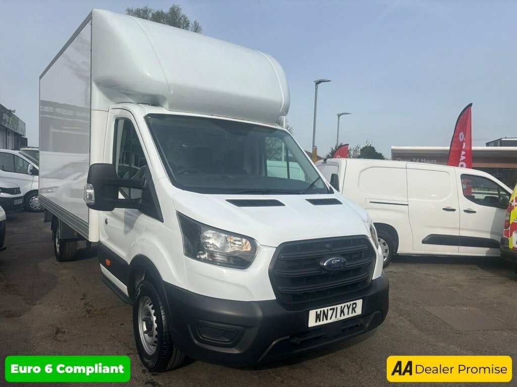 Ford Transit Custom 2L Leader White