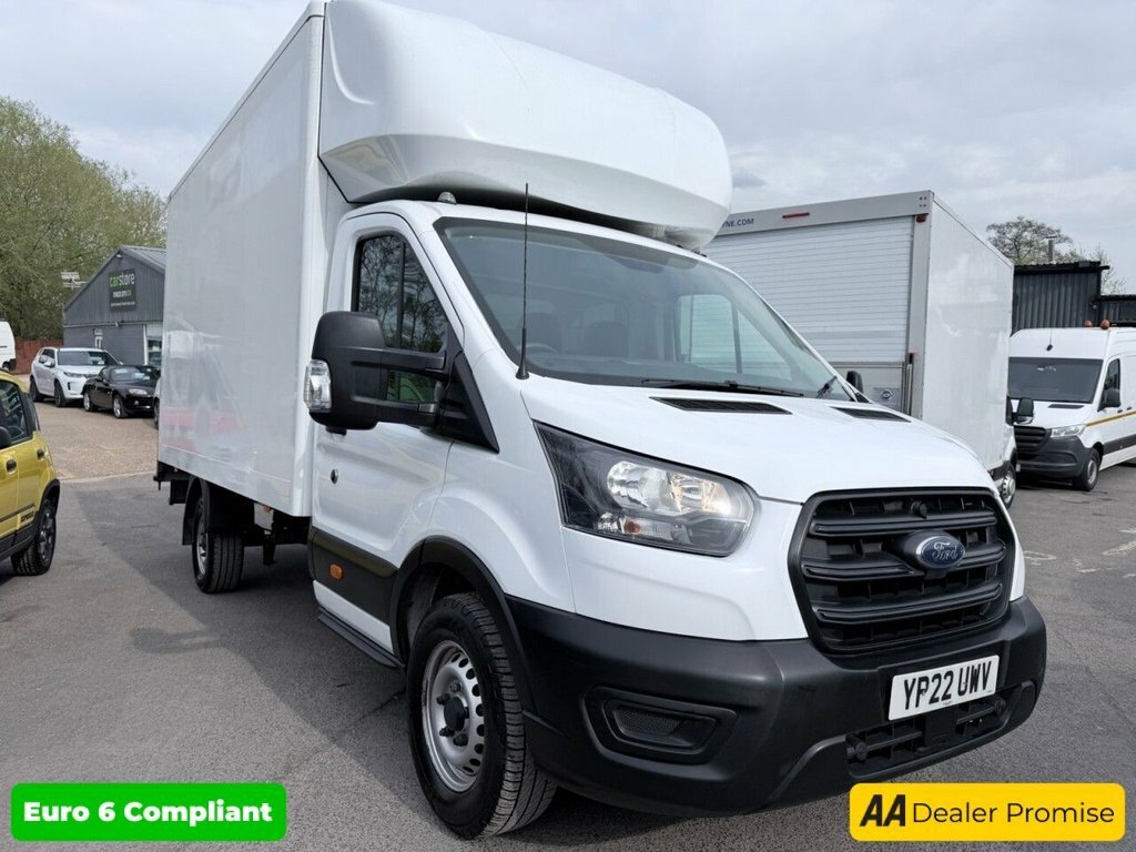 Ford Transit Custom 2L Leader White