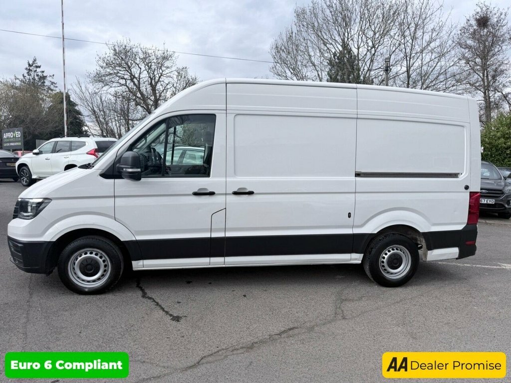Volkswagen Crafter Mpv GL69TVT White #5