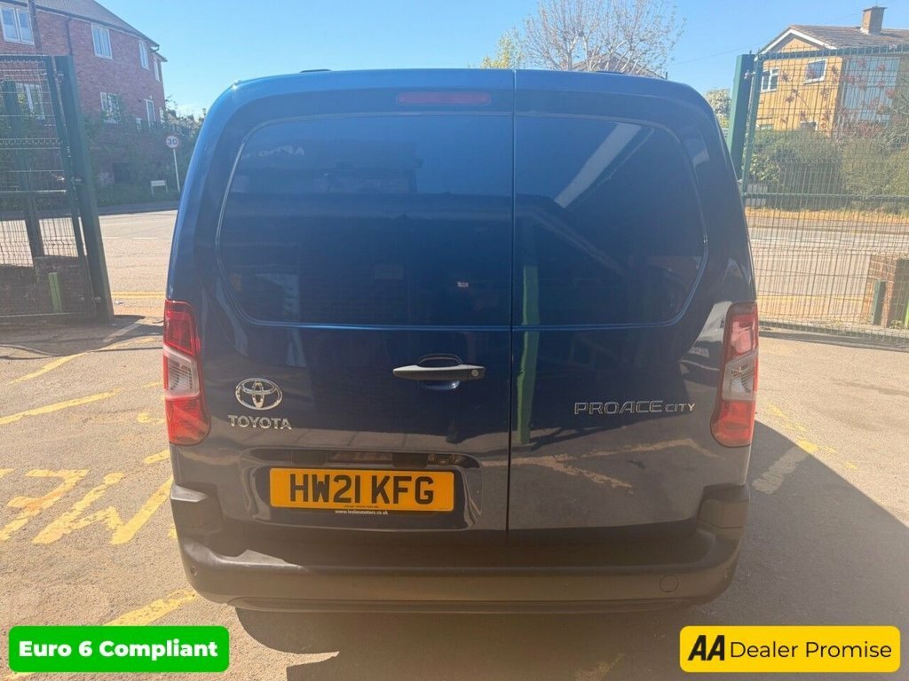 Toyota Proace City 1.5L Icon HW21KFG Blue #6