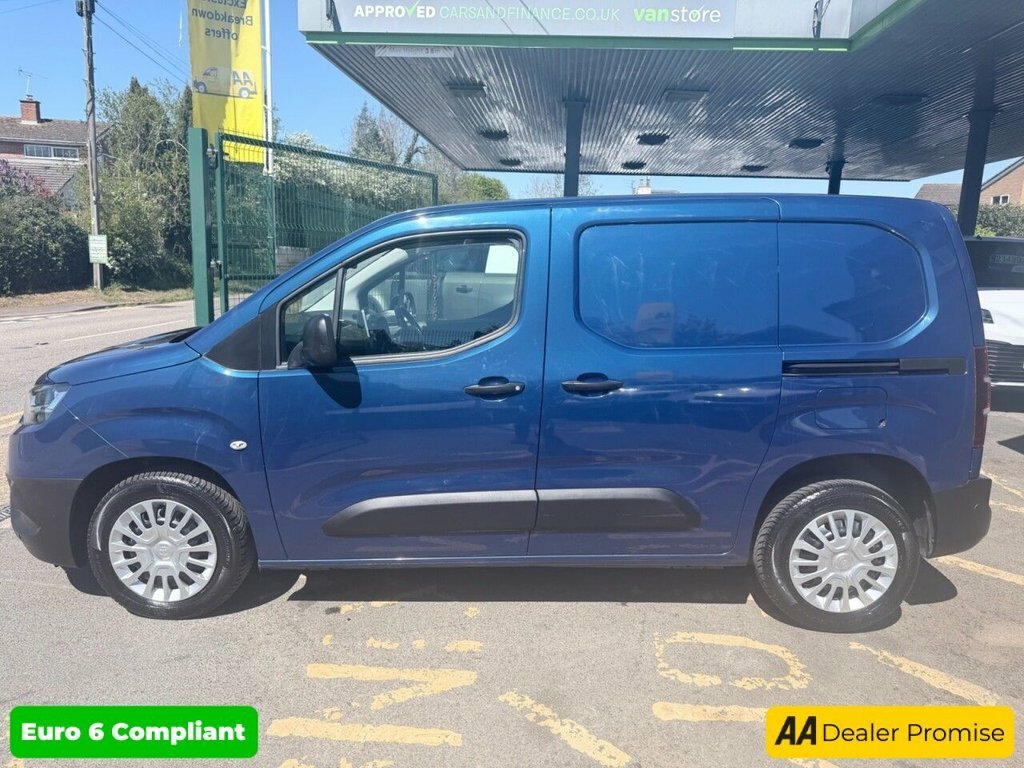 Toyota Proace City 1.5L Icon HW21KFG Blue #4