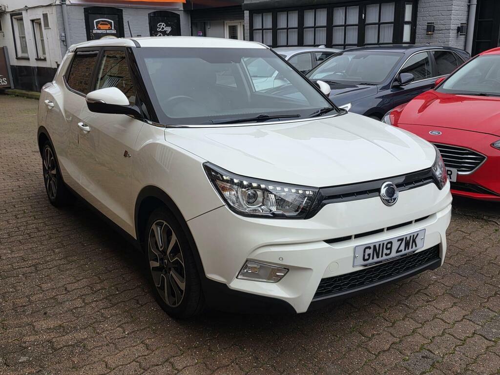 SsangYong Tivoli 1.6 E-xdi Elx 4Wd Euro 6 White