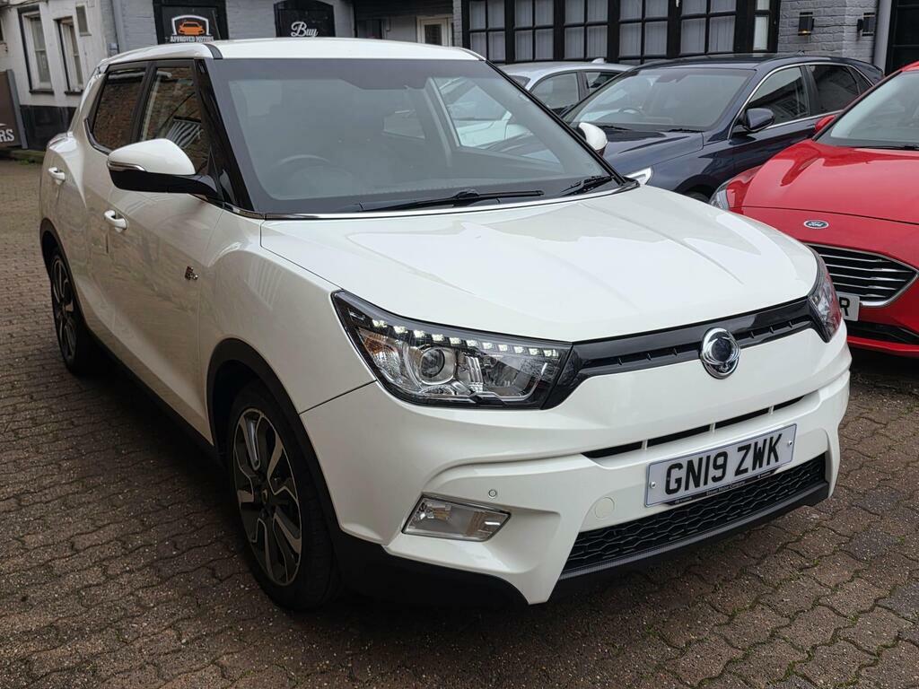 SsangYong Tivoli 1.6 E-xdi Elx 4Wd Euro 6 White #5