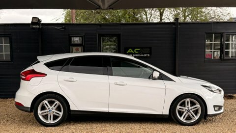 Ford Focus 1.0T Ecoboost Zetec FH65FSA White #5