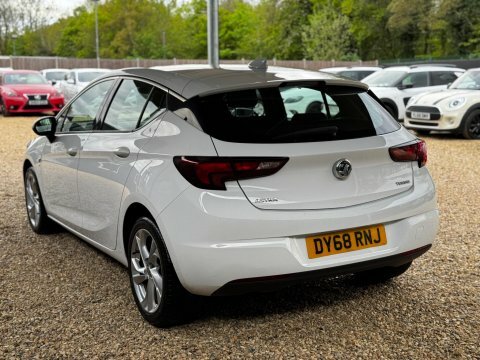 Vauxhall Astra 1.4I Turbo Sri DY68RNJ White #3