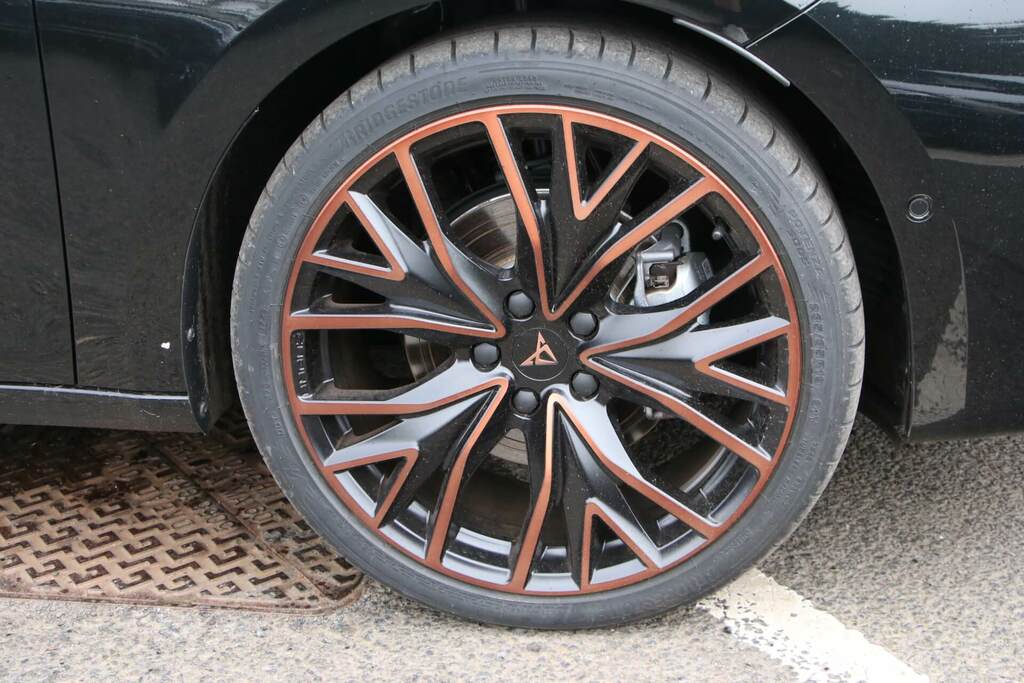 Cupra Leon 1.5 Etsi 150 V3 Dsg KW75TNJ Black #5