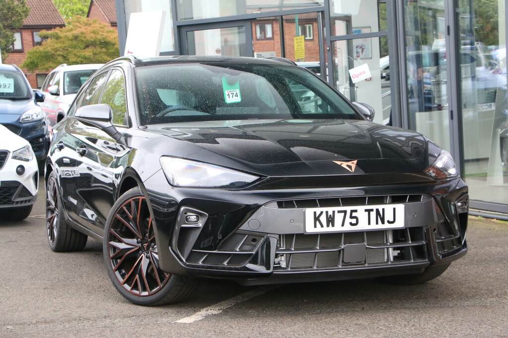 Cupra Leon 1.5 Etsi 150 V3 Dsg Black