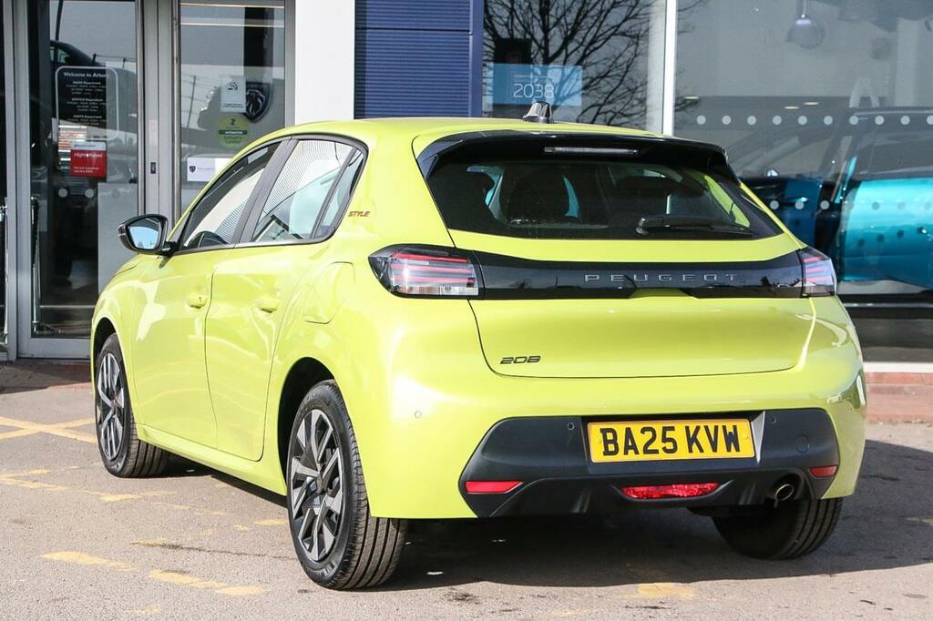 Peugeot 208 1.2L 100 Ss 6-Speed BA25KVW Yellow #3