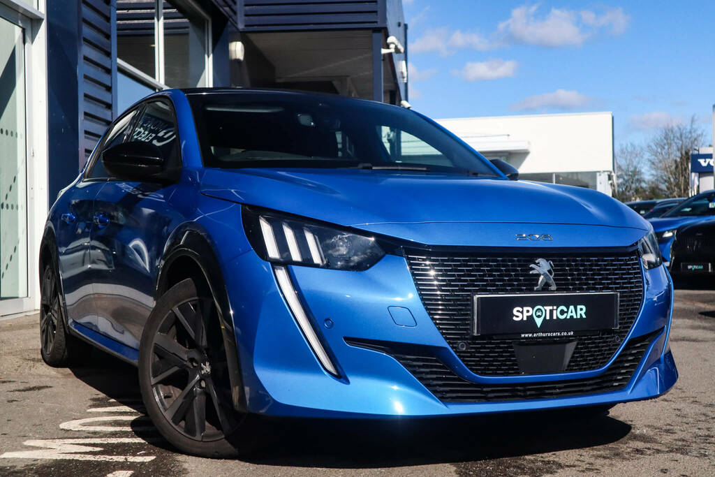 Peugeot 208 1.2 Puretech 100 Gt Eat8 Blue