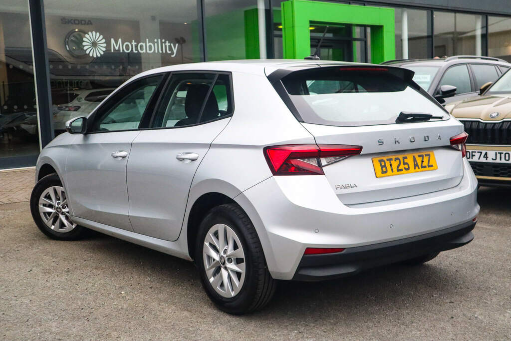 Skoda Fabia 1.0 Tsi 116 Se Edition Dsg BT25AZZ Silver #3