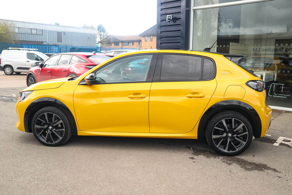 Peugeot 208 1.2 Puretech 130 Gt Eat8 BT23NUU Yellow #5