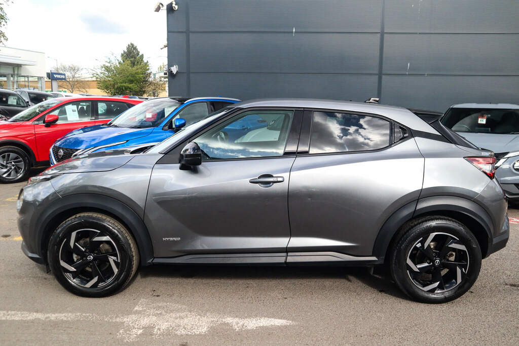 Nissan Juke 1.6 Hybrid N-connecta EK23VUD Grey #4