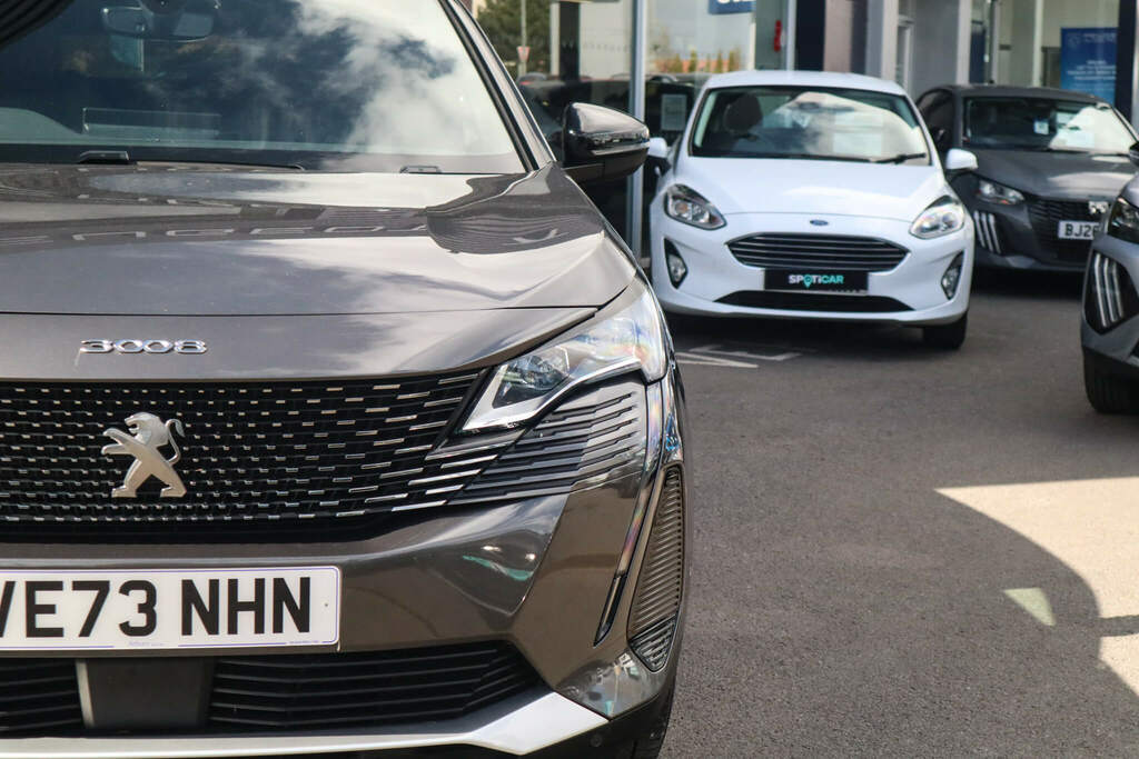 Peugeot 3008 1.2 Hybrid 136 Gt E-dsc6 Grey #6