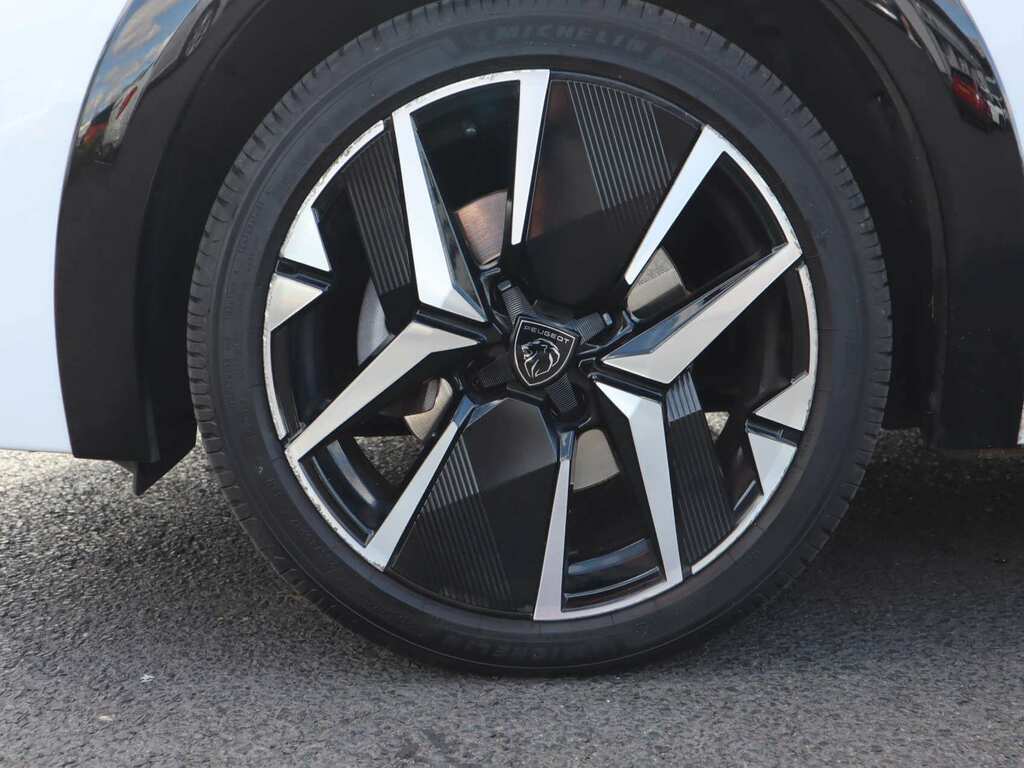 Peugeot 208 1.2 Puretech 100 Gt BF24UDZ White #6