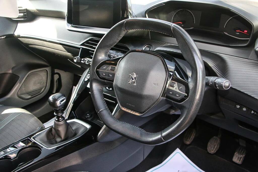 Peugeot 208 1.2 Puretech 100 Allure BD20FNM Yellow #6