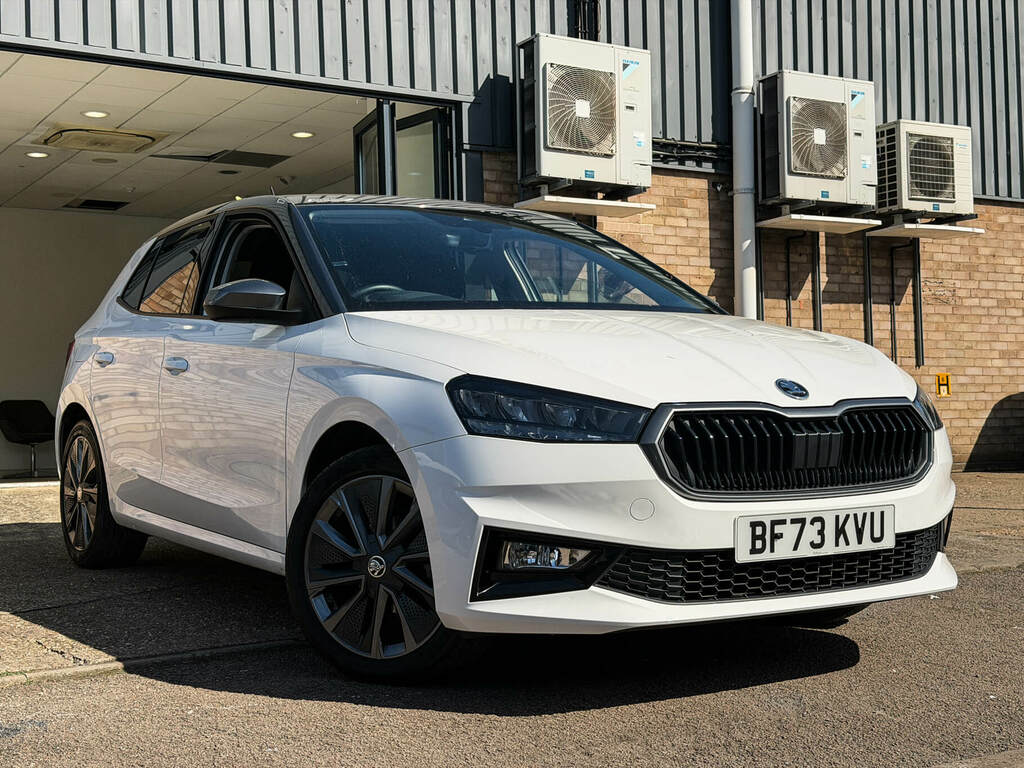 Skoda Fabia 1.0 Mpi 80 Colour Edition White
