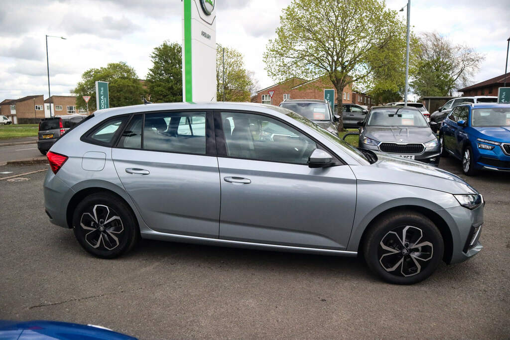 Skoda Scala 1.0 Tsi 95 Se Edition Silver #4