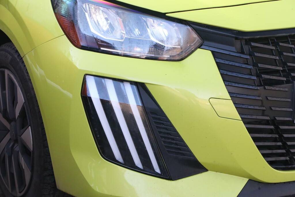 Peugeot 208 1.2 Puretech Active BG24UUM Yellow #6