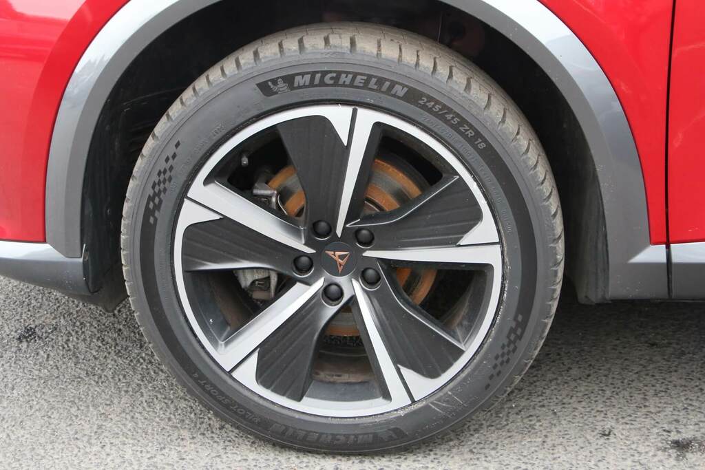 Cupra Formentor 1.5 Tsi 150 V1 YD72DZC Red #5