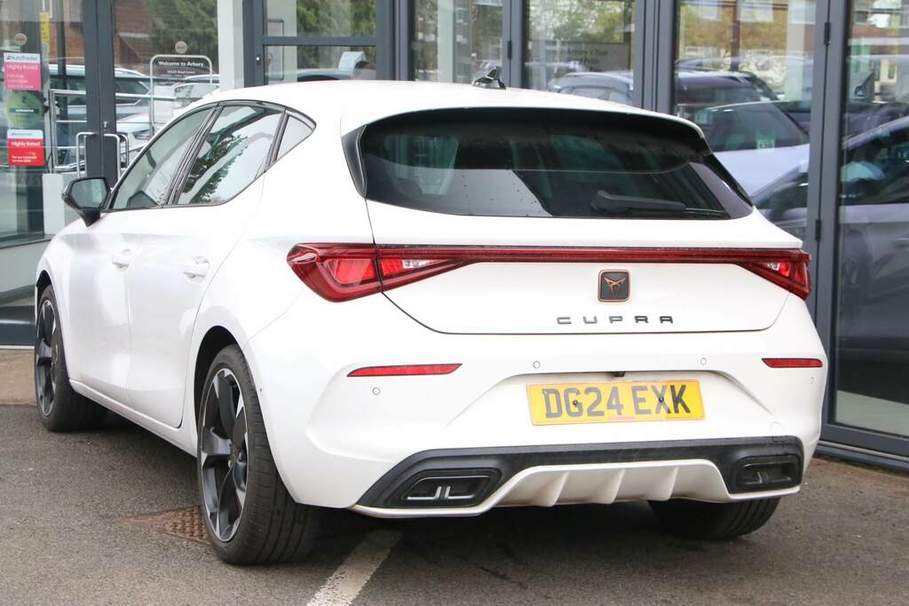 Cupra Leon 1.5 Tsi V1 DG24EXK White #3