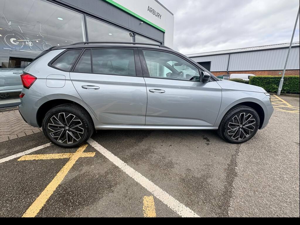 Skoda Kamiq 1.0 Tsi Design Edition Dsg Silver #4