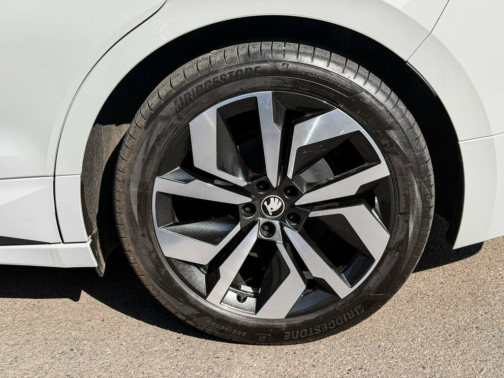 Skoda ENYAQ 210Kw 85 Sportline 82Kwh BV26RGO Grey #5