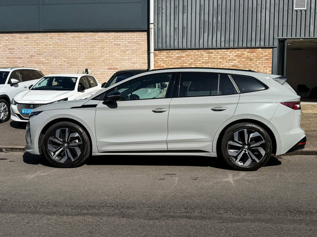 Skoda ENYAQ 210Kw 85 Sportline 82Kwh BV26RGO Grey #4