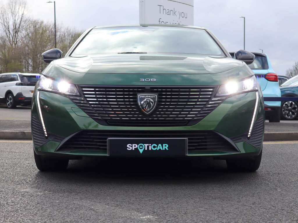 Peugeot 308 1.2 Puretech Allure Premium Eat8 BC22HZZ Green #2