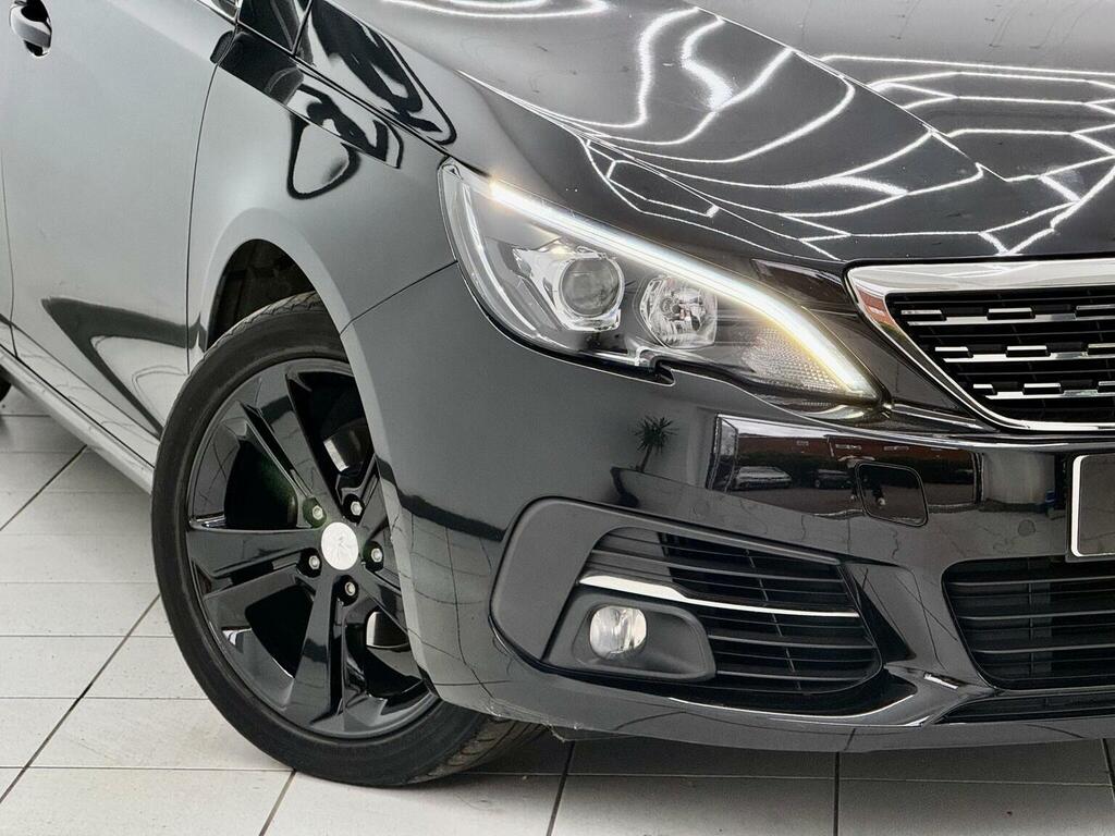 Peugeot 308 Hatchback 1.2 Puretech Gpf Allure Euro 6 Ss Black
