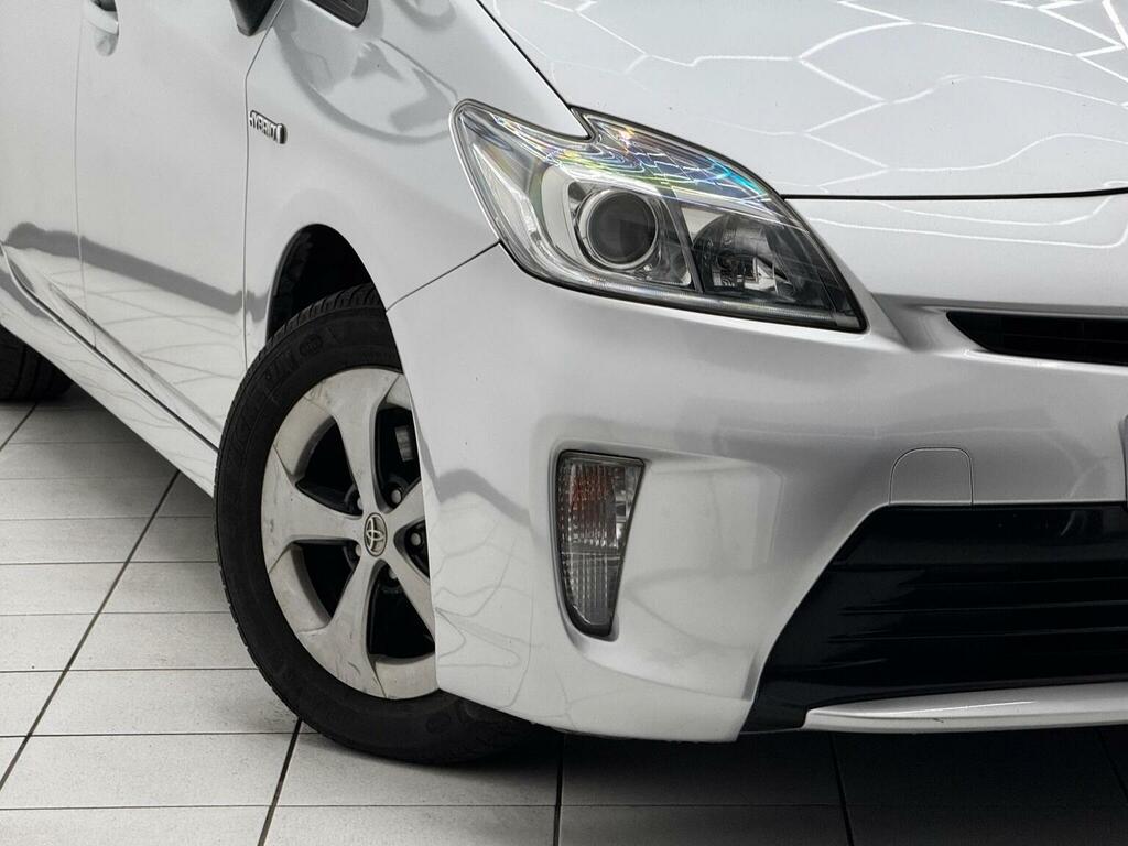 Toyota Prius Hatchback 1.8 Vvt-h T4 Cvt Euro 5 Ss 2012  #2