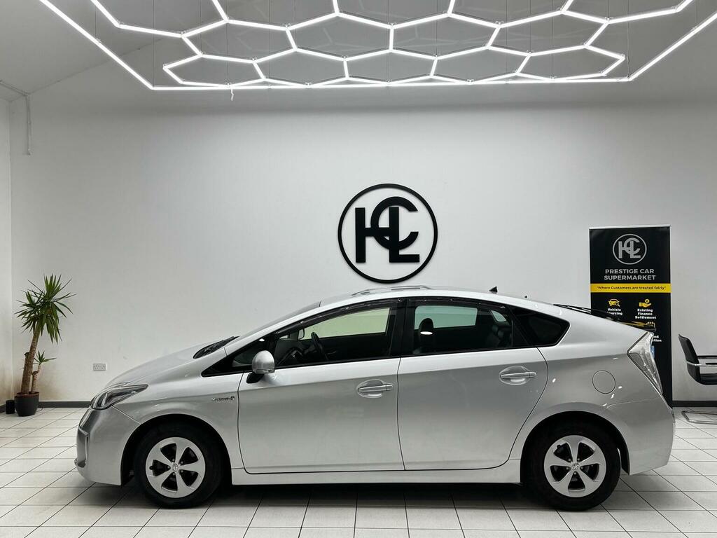 Toyota Prius Hatchback 1.8 Vvt-h T4 Cvt Euro 5 Ss 2012  #6