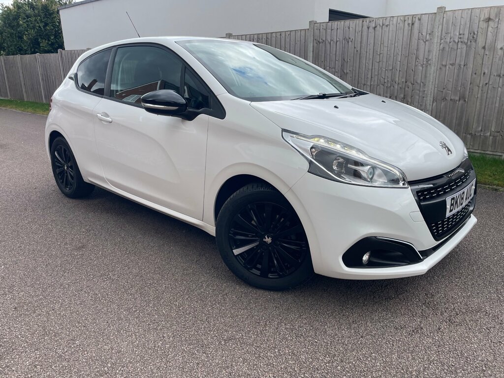 Peugeot 208 1.2 Puretech Black Edition Hatchback Ma White #6