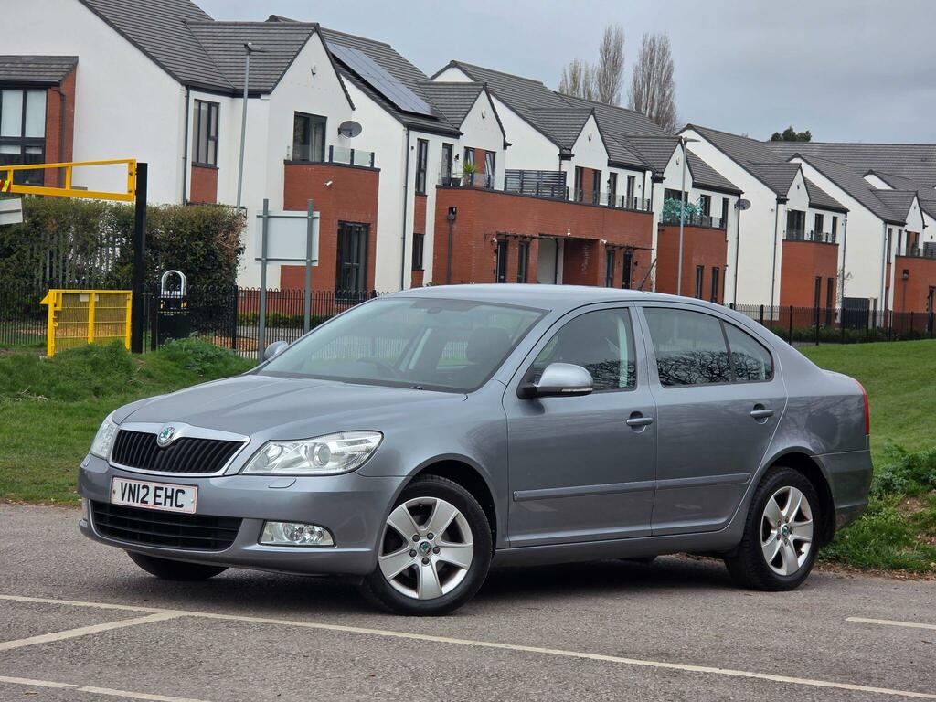 Skoda Octavia 1.6 Tdi Elegance Euro 5 Grey #3