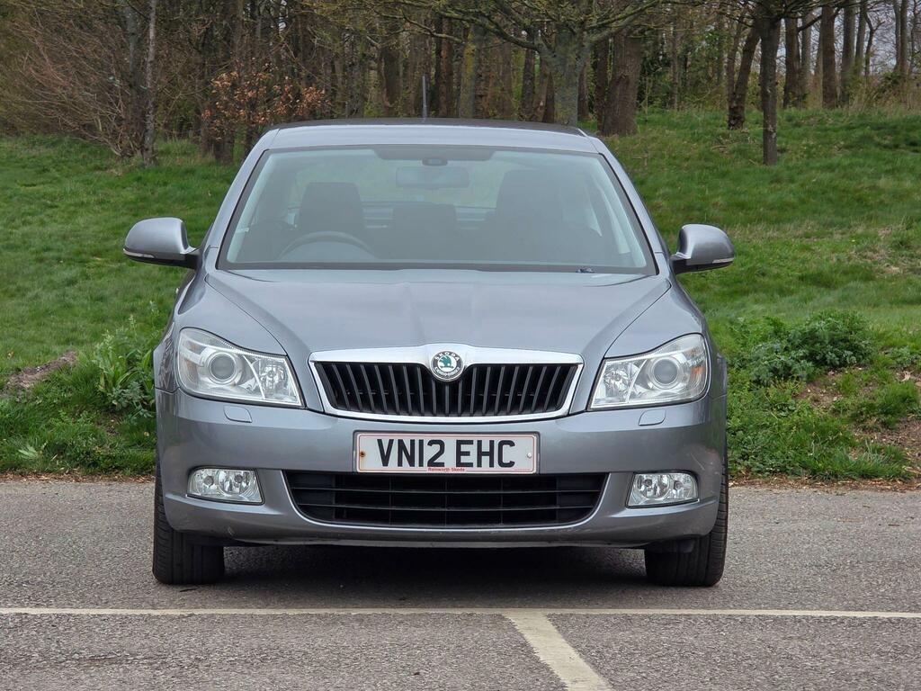 Skoda Octavia 1.6 Tdi Elegance Euro 5 Grey #2
