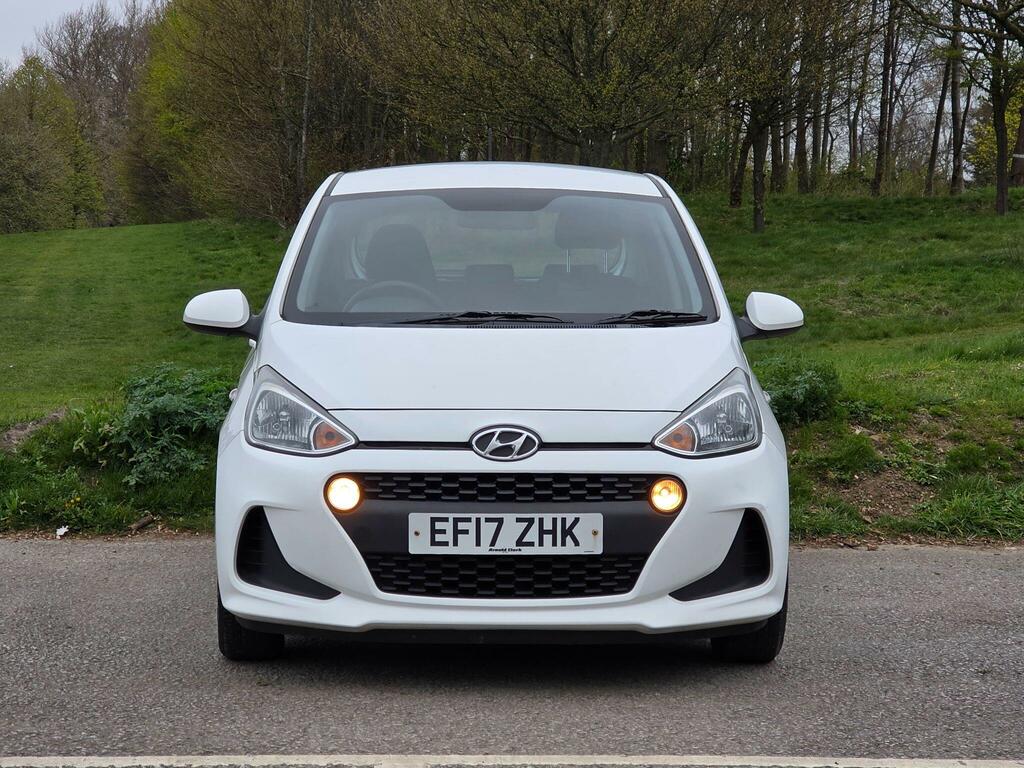 Hyundai I10 1.2 Se Euro 6 EF17ZHK White #2
