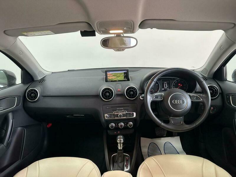 Audi A1 1.4 Tfsi Sport Sportback Red #4