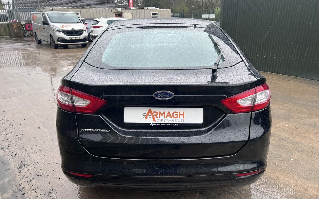 Ford Mondeo Titanium   #6