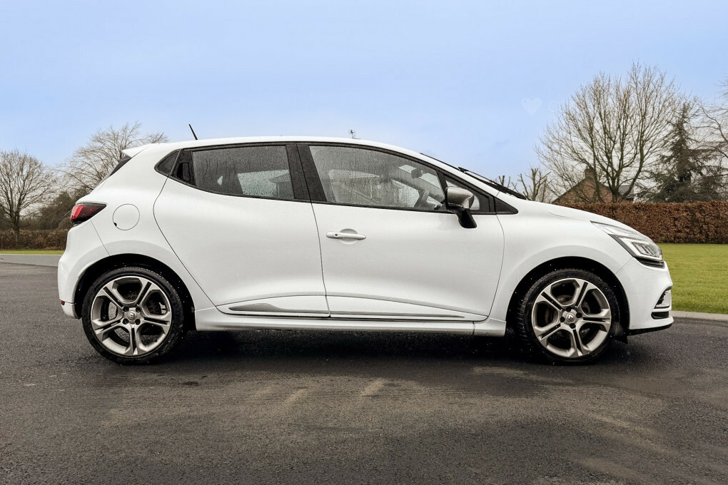Renault Clio Gt Line Dci White #3