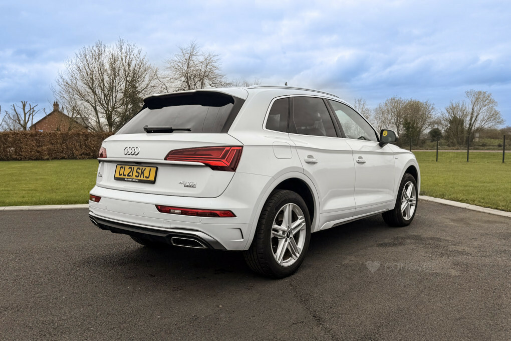 Audi Q5 S Line 40 Tdi Mhev Quattro CL21SKJ #6