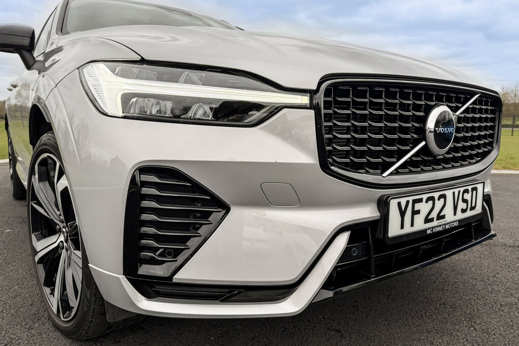 Volvo XC60 R-design B4 Mhev Awd YF22VSD  #3