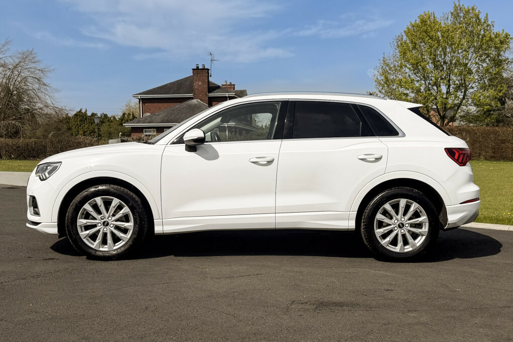 Audi Q3 Sport 35 Tdi YS21DLX White #3