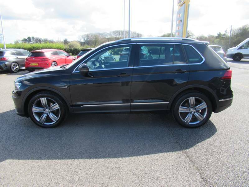 Volkswagen Tiguan 2.0 Tdi 150 Sel - 2017 67 MF67GXZ Black #3