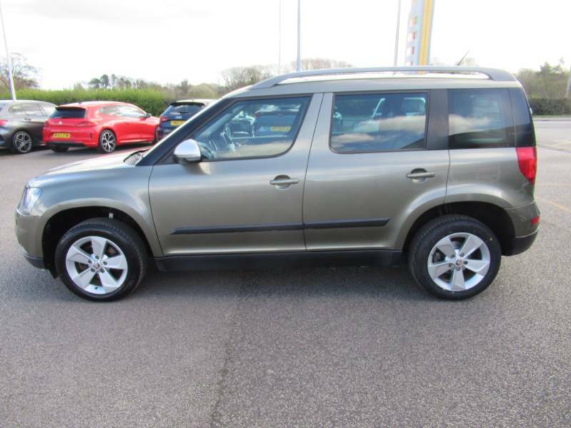 Skoda Yeti 1.6 Tdi Cr Elegance Greenline II - 2014 14 HJ14MWP Green #3