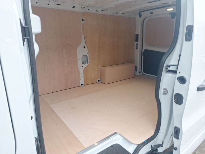 Renault Trafic Ll30 Blue Dci 150 Extra Safety Van SC75ASU White #6
