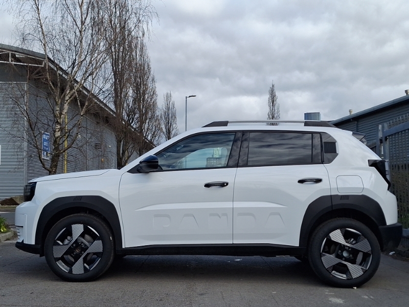 Fiat Panda 83Kw La Prima 44Kwh PE26WHI White #4